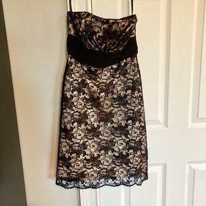 WhiteHouse BlackMarket Beaded Lace Strapless Dress